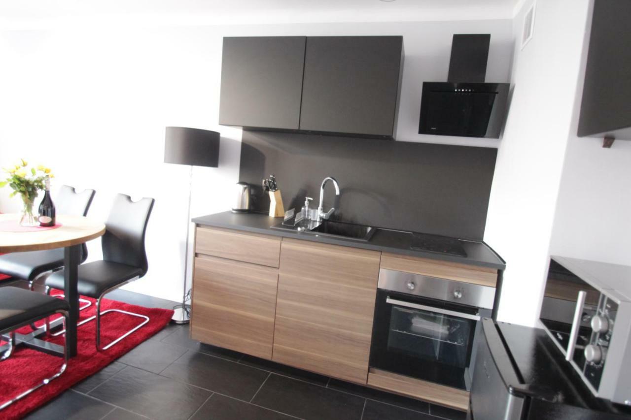 Fantastyczny Apartament Krolewska Varşovia Exterior foto