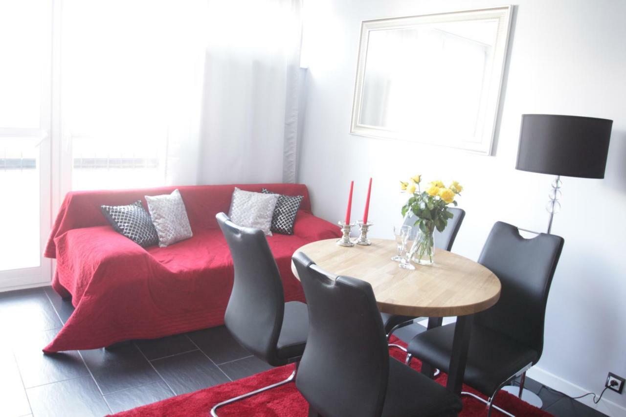 Fantastyczny Apartament Krolewska Varşovia Exterior foto